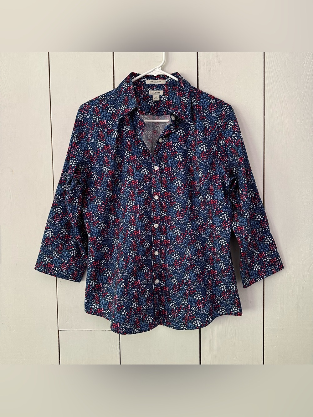 L.L.Bean Wrinkle Free Floral Print Button Up Top Sz S Blue Red 100% Cotton